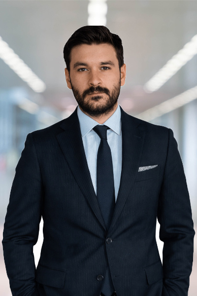 Agent Imobiliar Tudor Tatar