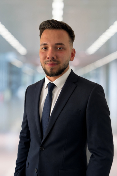 Agent Imobiliar Albert Schiopu